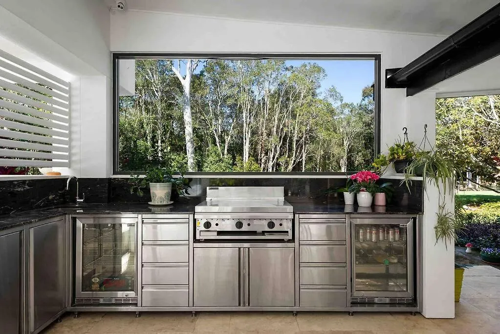 Nature Paradise New Acreage 4 Bedroom House Capalaba Guest house