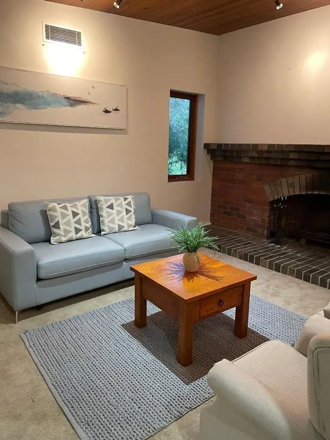 Guest house Nature Paradise New Acreage 4 Bedroom House Capalaba Australia