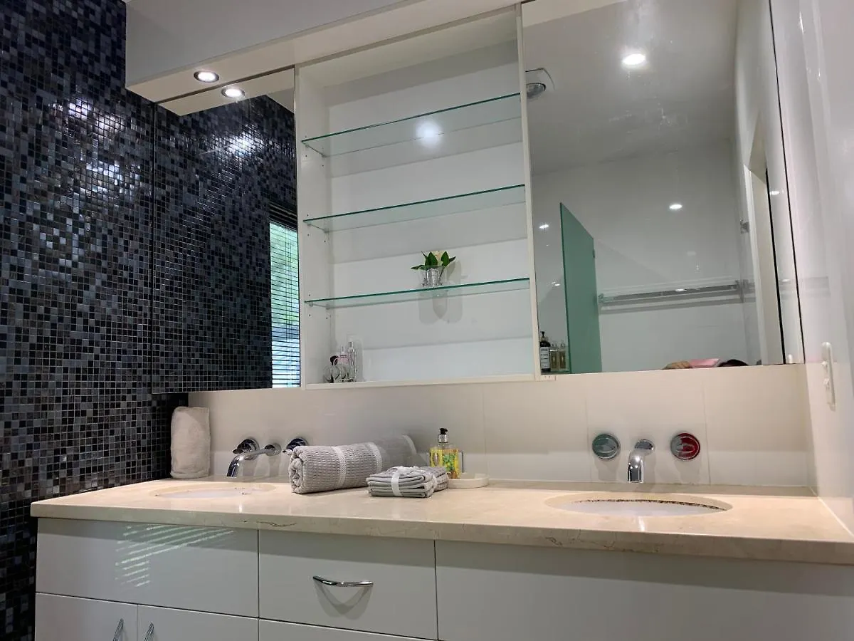 Nature Paradise New Acreage 4 Bedroom House Capalaba 0*,  Australia